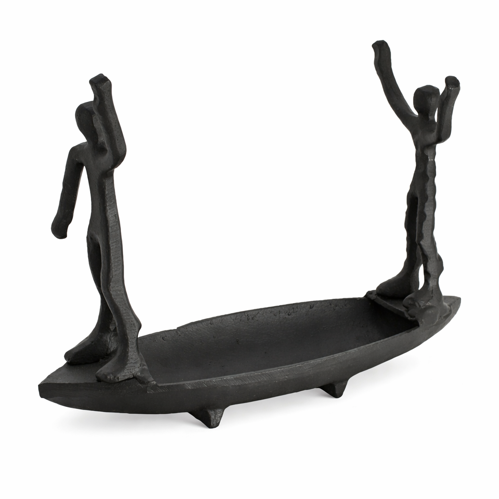 Handcrafted Tabletop Showpiece – Boat Man