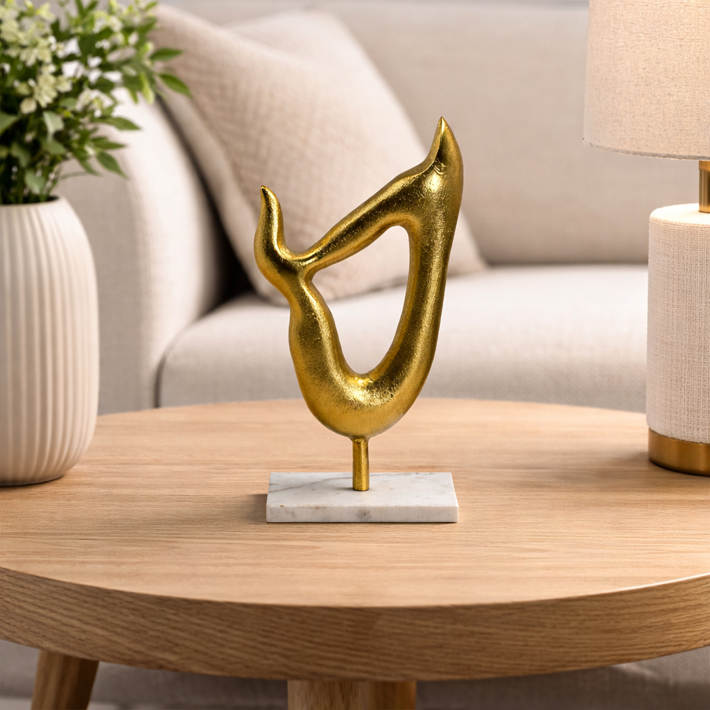 Handcrafted tabletop showpiece